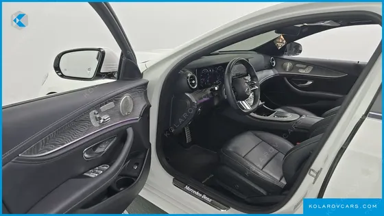 MERCEDES E-CLASS E350 4MATIC AMG LINE