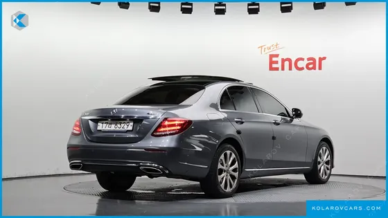 MERCEDES E-CLASS E300 4MATIC EXCLUSIVE