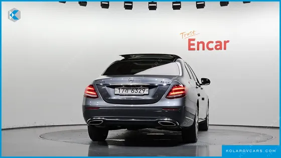 MERCEDES E-CLASS E300 4MATIC EXCLUSIVE