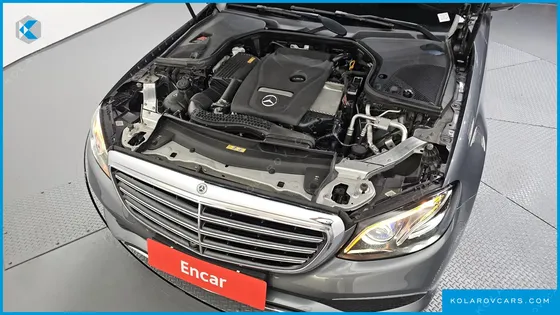 MERCEDES E-CLASS E300 4MATIC EXCLUSIVE