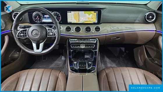 MERCEDES E-CLASS E300 4MATIC EXCLUSIVE