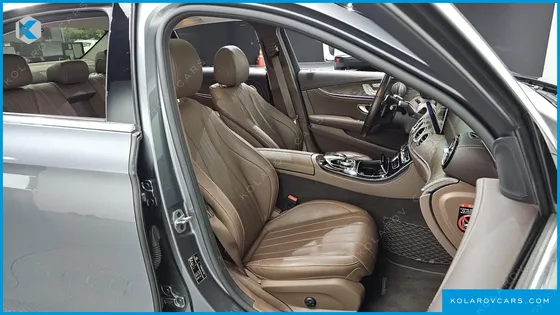 MERCEDES E-CLASS E300 4MATIC EXCLUSIVE