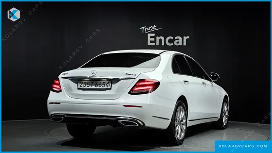 MERCEDES E-CLASS E300 4MATIC EXCLUSIVE