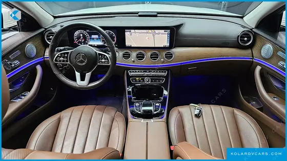 MERCEDES E-CLASS E300 4MATIC EXCLUSIVE