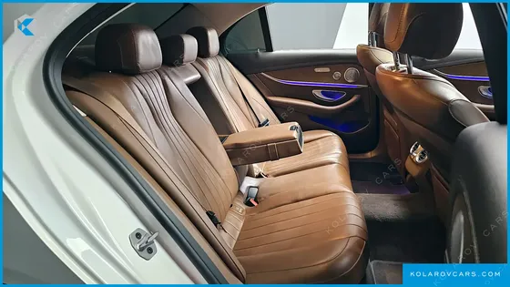 MERCEDES E-CLASS E300 4MATIC EXCLUSIVE