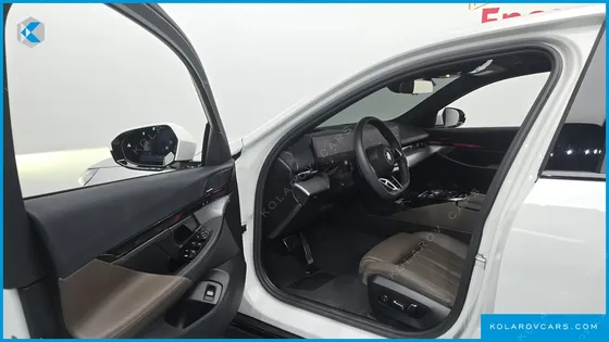 BMW 5 SERIES 523D XDRIVE M SPORT