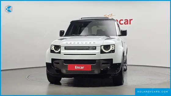 LAND ROVER DEFENDER 110 D300 X-DYNAMIC HSE