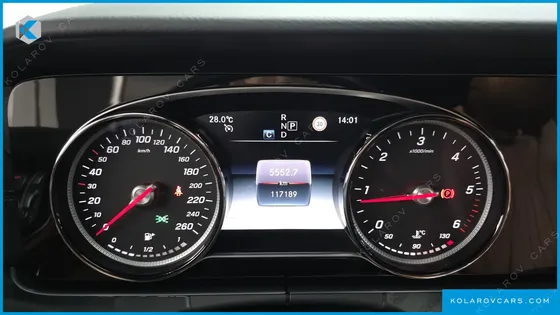 MERCEDES E-CLASS E220D COUPE