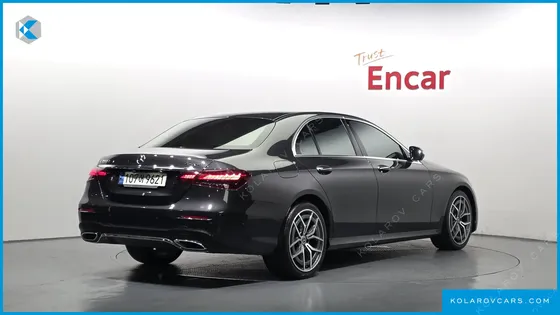 MERCEDES E-CLASS E220D 4MATIC AMG LINE