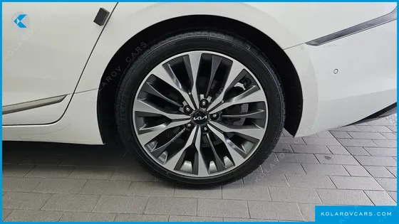 KIA K8 2.5 GASOLINE 2WD