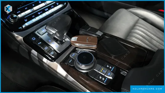 GENESIS EQ900 3.8 GDI AWD