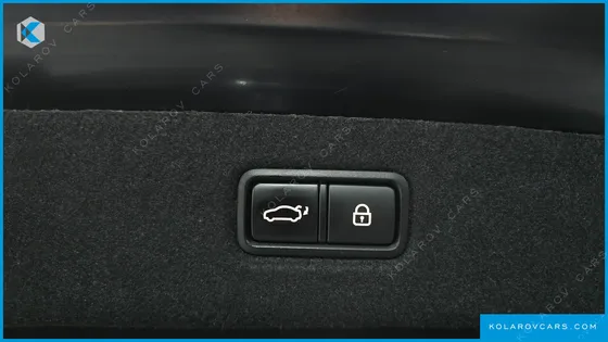 GENESIS EQ900 3.8 GDI AWD