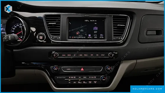 KIA CARNIVAL 9-SEATER PRSTIGE