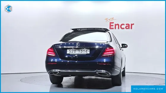MERCEDES E-CLASS E300 EXCLUSIVE
