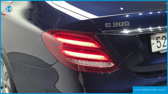 MERCEDES E-CLASS E300 EXCLUSIVE