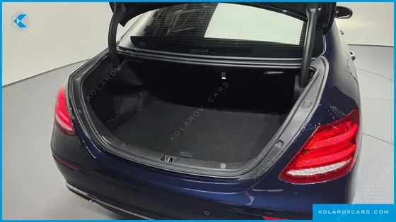 MERCEDES E-CLASS E300 EXCLUSIVE