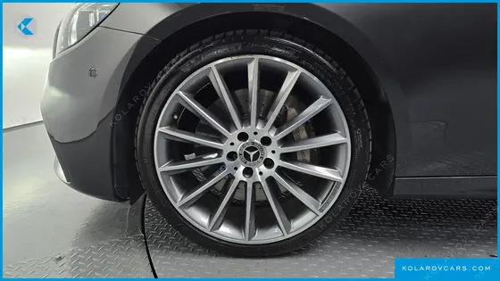 MERCEDES E-CLASS E350 4MATIC AMG LINE