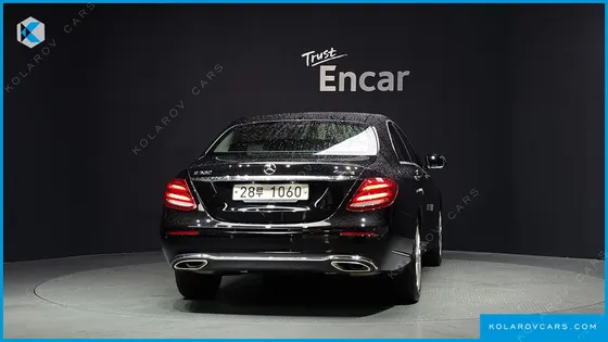 MERCEDES E-CLASS E300 4MATIC EXCLUSIVE