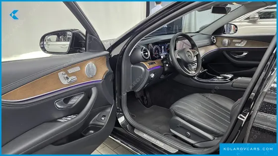 MERCEDES E-CLASS E300 4MATIC EXCLUSIVE