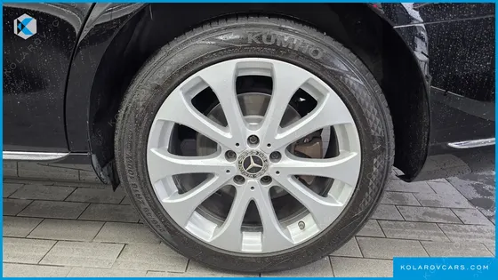 MERCEDES E-CLASS E300 4MATIC EXCLUSIVE