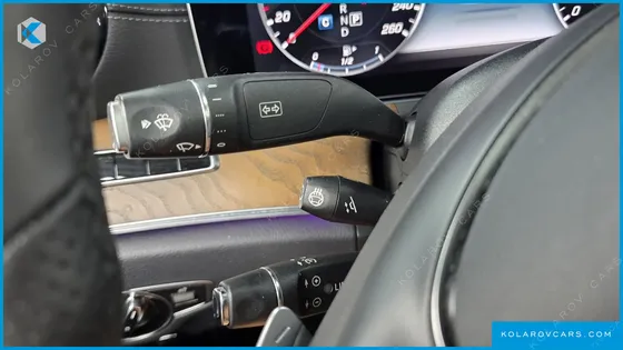 MERCEDES E-CLASS E300 4MATIC EXCLUSIVE