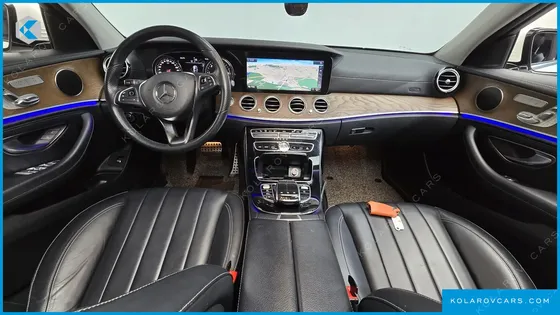 MERCEDES E-CLASS E220D EXCLUSIVE