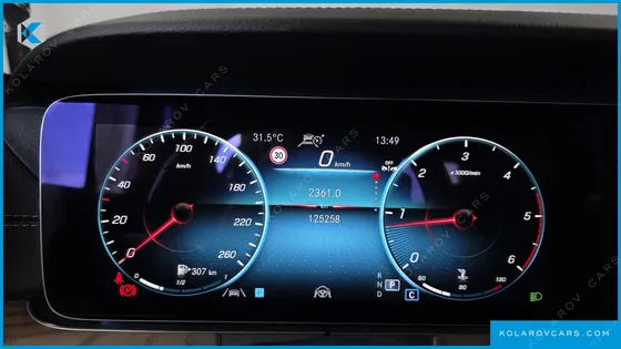 MERCEDES E-CLASS E220D 4MATIC EXCLUSIVE