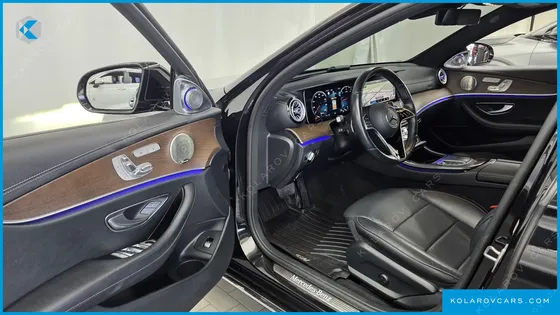 MERCEDES E-CLASS E220D 4MATIC EXCLUSIVE