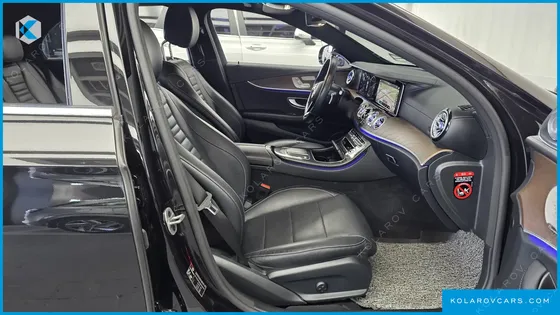 MERCEDES E-CLASS E220D 4MATIC EXCLUSIVE