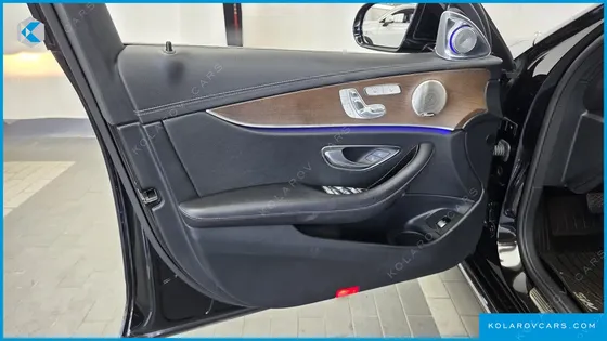 MERCEDES E-CLASS E220D 4MATIC EXCLUSIVE