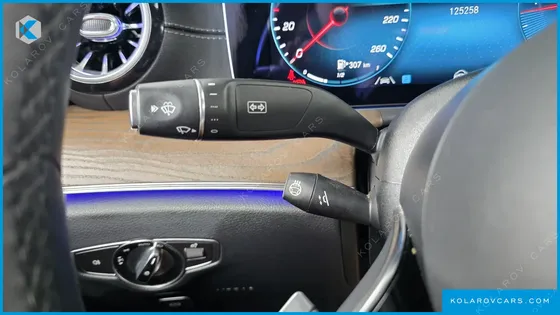 MERCEDES E-CLASS E220D 4MATIC EXCLUSIVE