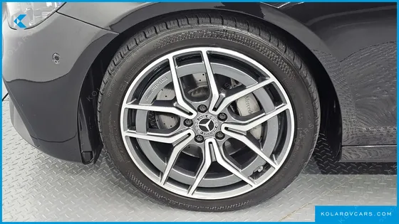 MERCEDES E-CLASS E220D 4MATIC AMG LINE