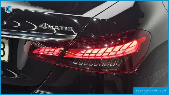 MERCEDES E-CLASS E220D 4MATIC AMG LINE