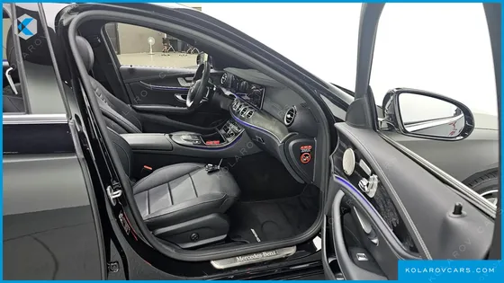 MERCEDES E-CLASS E220D 4MATIC AMG LINE
