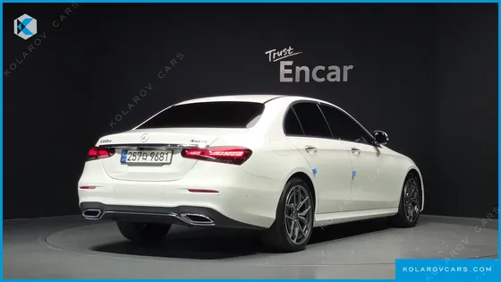 MERCEDES E-CLASS E220D 4MATIC AMG LINE