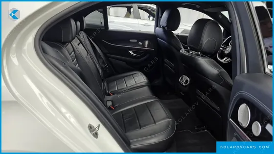 MERCEDES E-CLASS E220D 4MATIC AMG LINE