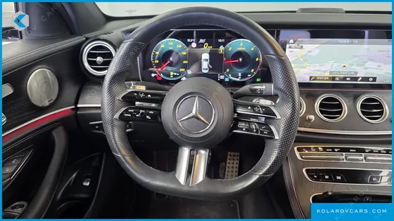 MERCEDES E-CLASS E220D 4MATIC AMG LINE