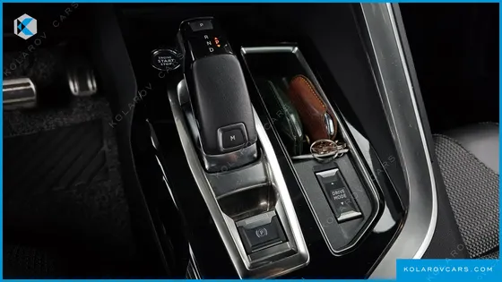 PEUGEOT 3008 1.2 PURE TECH GT
