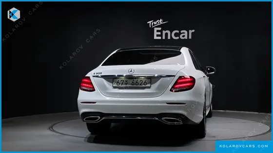 MERCEDES E-CLASS E300 AMG LINE