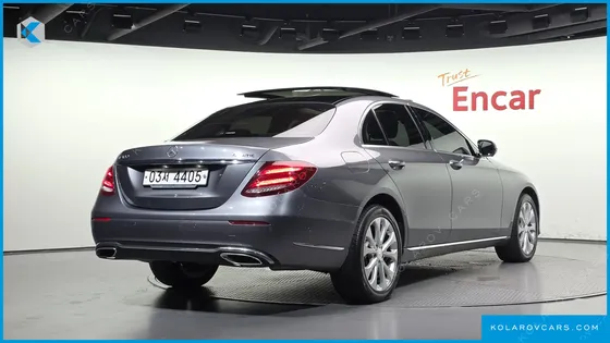 MERCEDES E-CLASS E300 4MATIC EXCLUSIVE