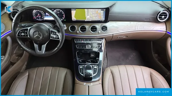 MERCEDES E-CLASS E300 4MATIC EXCLUSIVE