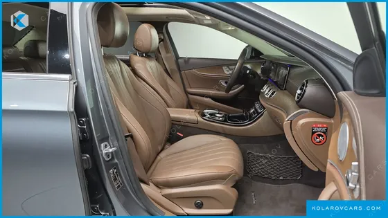 MERCEDES E-CLASS E300 4MATIC EXCLUSIVE
