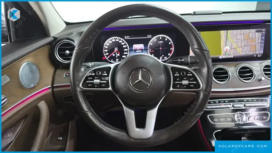 MERCEDES E-CLASS E300 4MATIC EXCLUSIVE