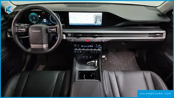 HYUNDAI GRANDEUR PREMIUM