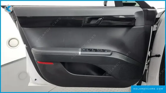 HYUNDAI GRANDEUR PREMIUM