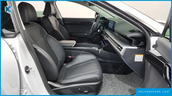 HYUNDAI GRANDEUR PREMIUM