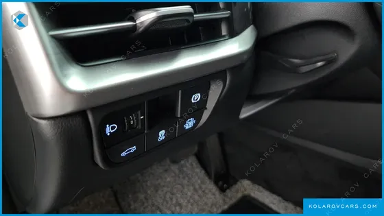 HYUNDAI GRANDEUR PREMIUM