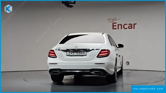 MERCEDES E-CLASS E300 AMG LINE