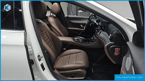 MERCEDES E-CLASS E300 AMG LINE
