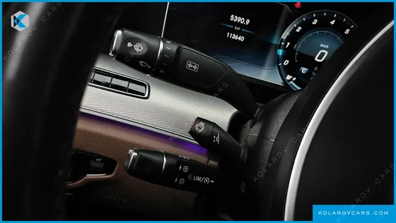 MERCEDES E-CLASS E300 AMG LINE